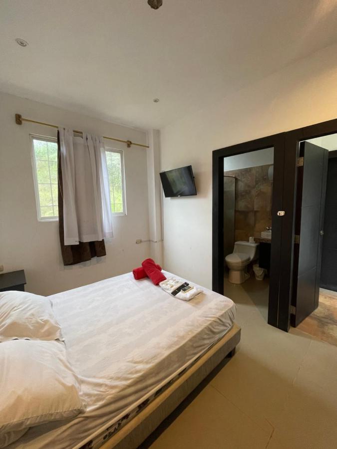 Kiwi Suites Hostel Montanita Luaran gambar