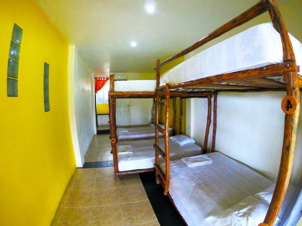 Kiwi Suites Hostel Montanita Luaran gambar
