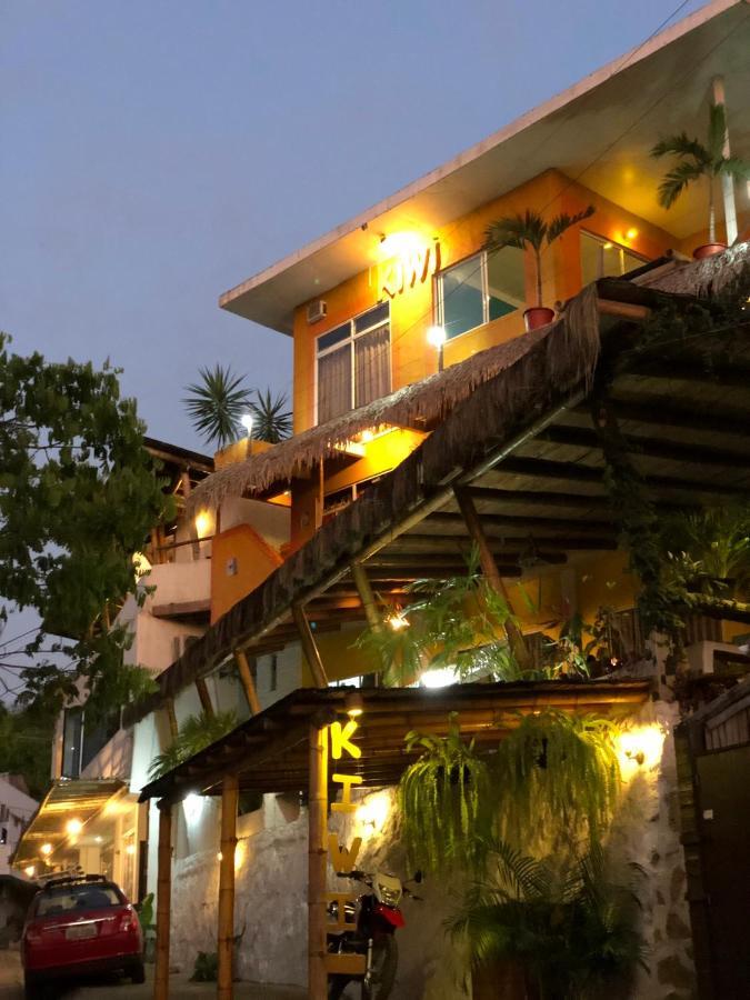 Kiwi Suites Hostel Montanita Luaran gambar