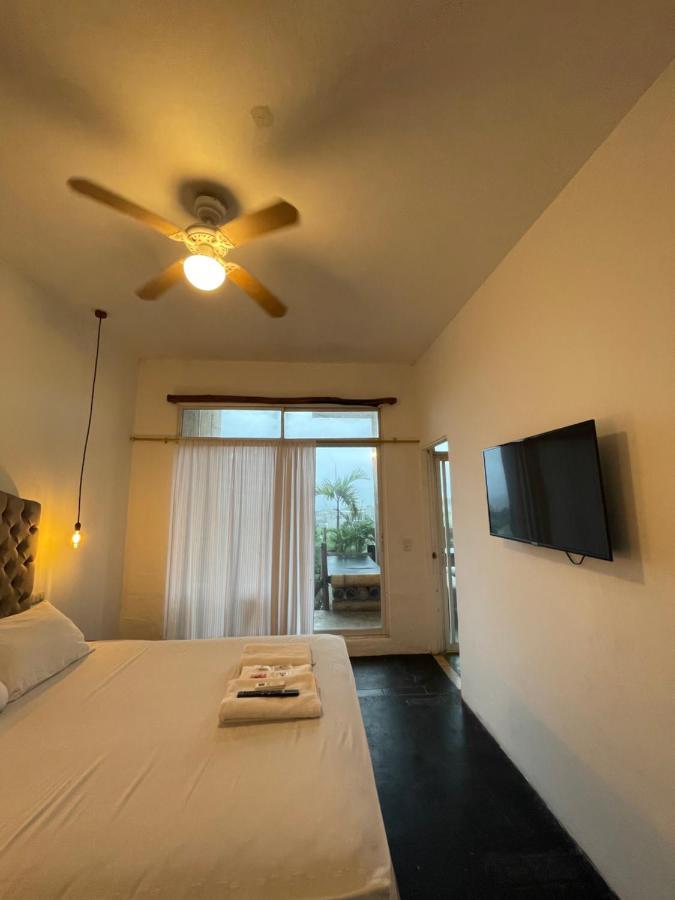 Kiwi Suites Hostel Montanita Luaran gambar