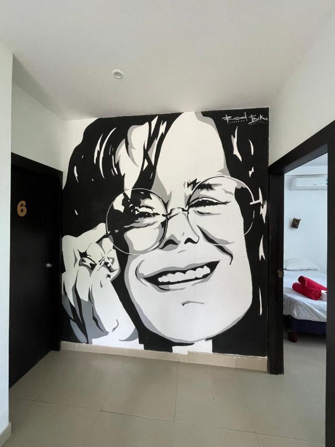 Kiwi Suites Hostel Montanita Luaran gambar