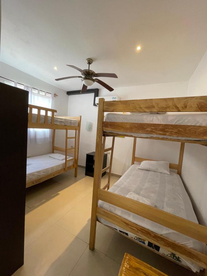 Kiwi Suites Hostel Montanita Luaran gambar
